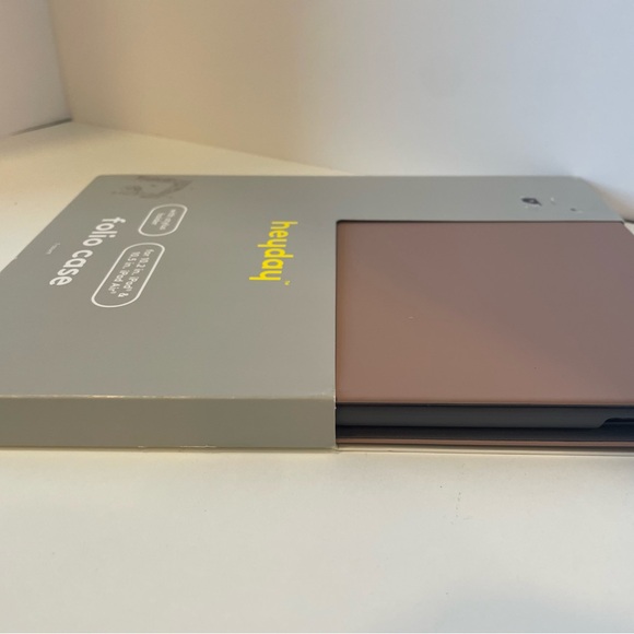 Heyday Folio Case For Apple iPad  10.2” And iPad Air 10.5” Taupe Stylus Holder - Picture 3 of 7